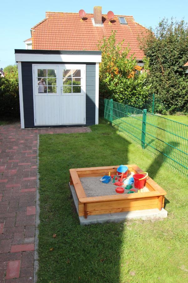 Ferienhaus Seebrise Neßmersiel Exterior foto